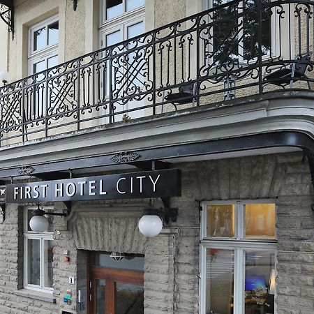 First Hotel City Ескільстуна Екстер'єр фото